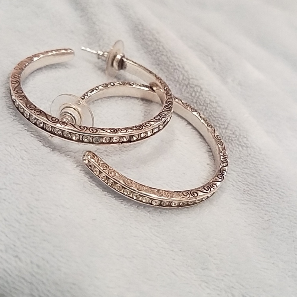 Earings